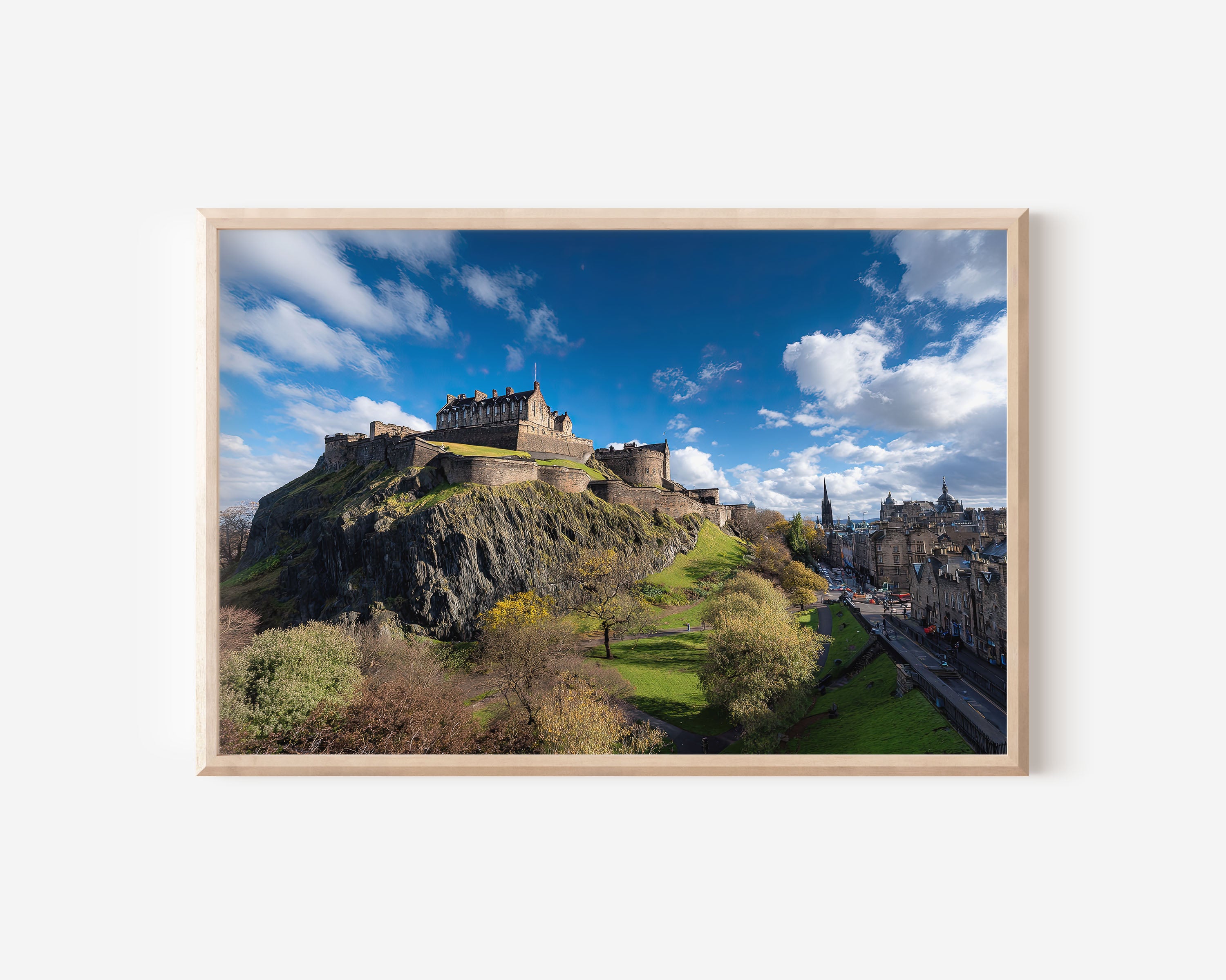 Edinburgh Castle Scotland Wall Art Print – Historic City Landscape Canvas