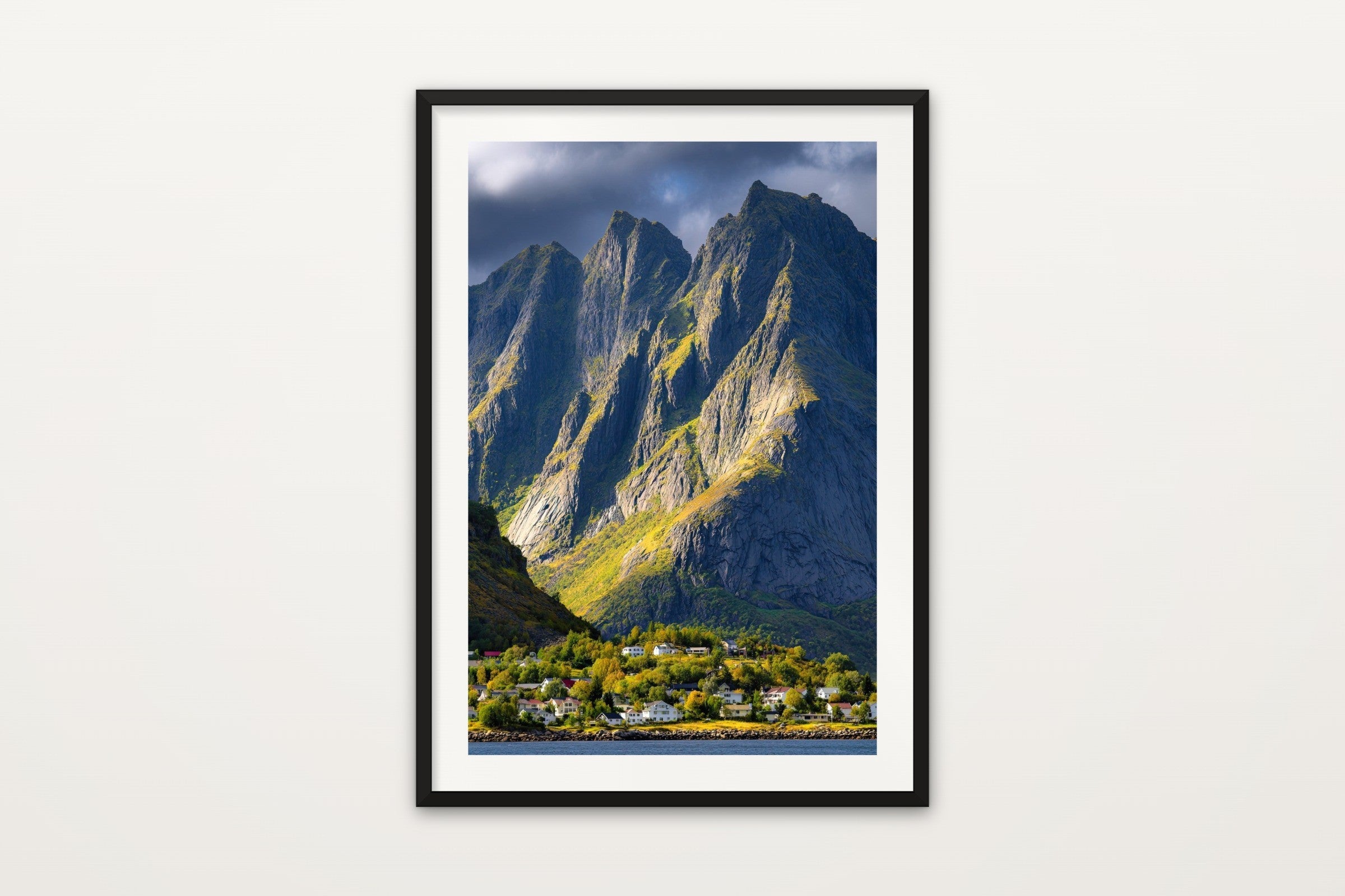 Lofoten Peaks