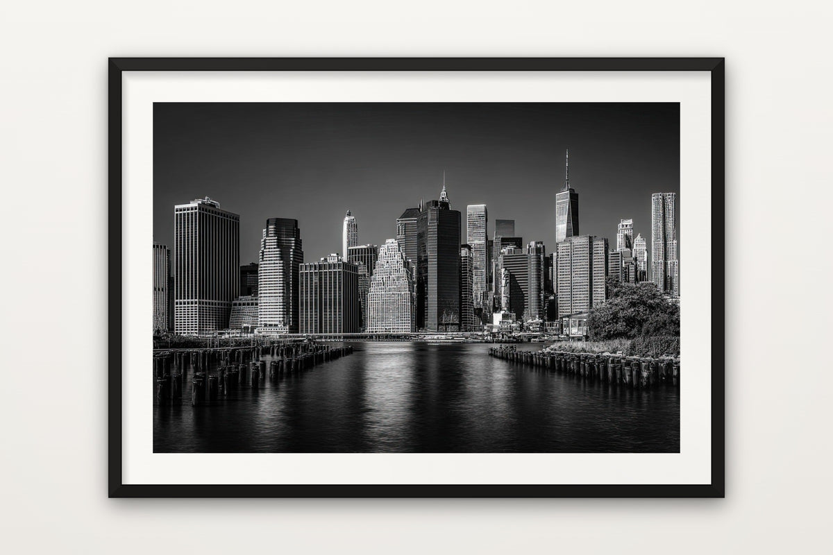 Manhattan Waterfront wall art print – Manhattan's skyline from the waterfront in black and white