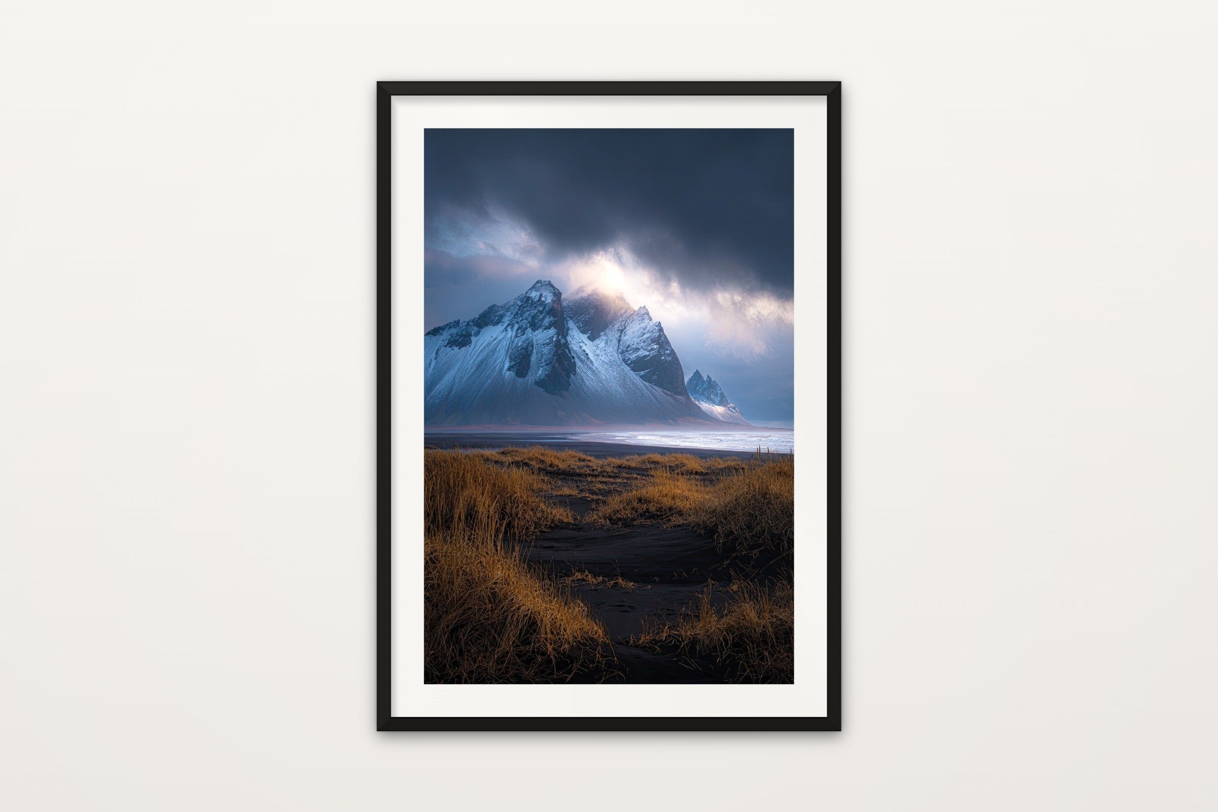 Vestrahorn in Storm