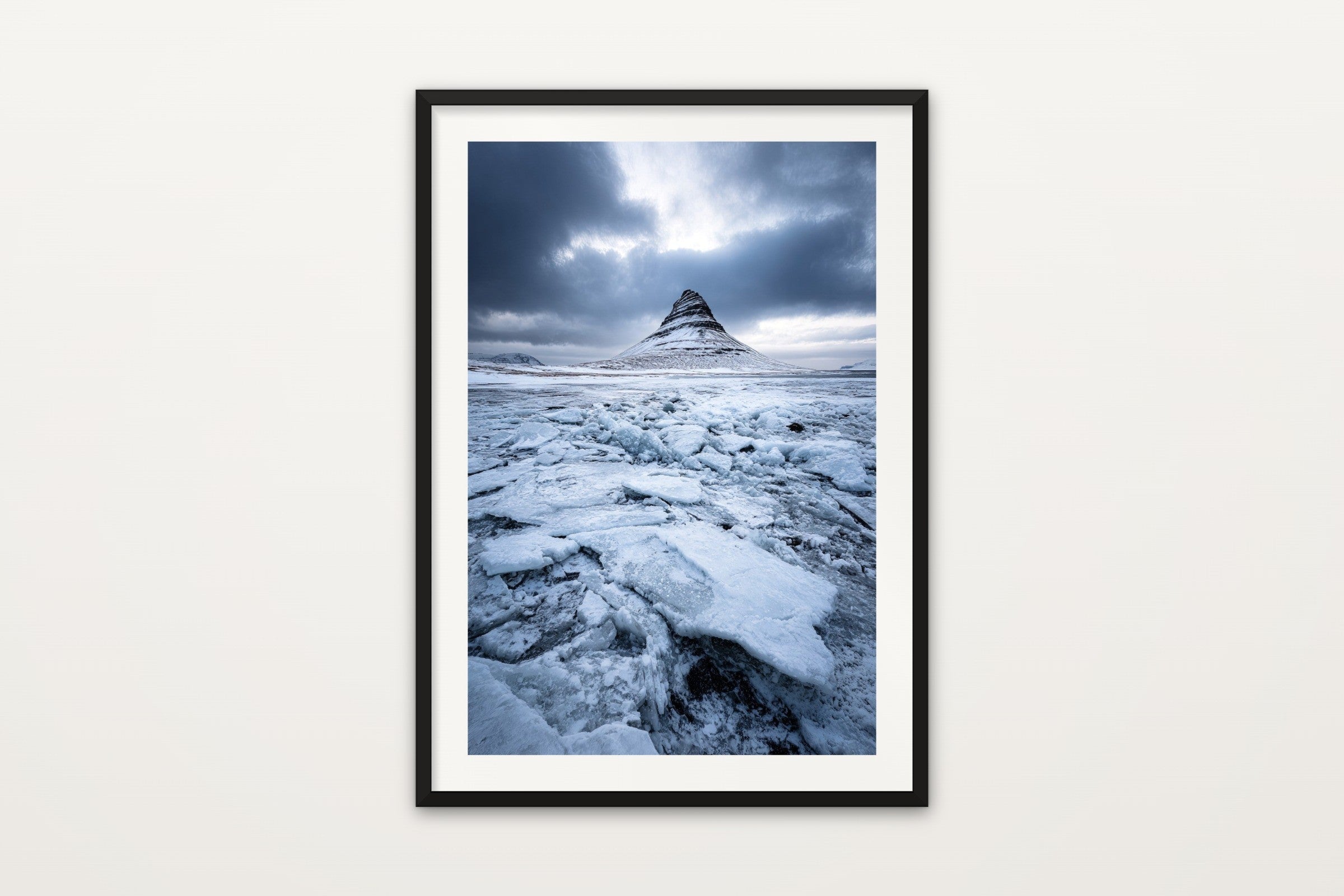 Kirkjufell in Winter